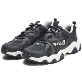 4 Athletic Shoes “Black”