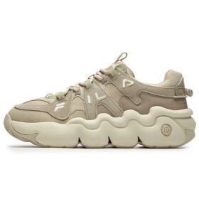 Barricade Low Sneakers “Brown White”