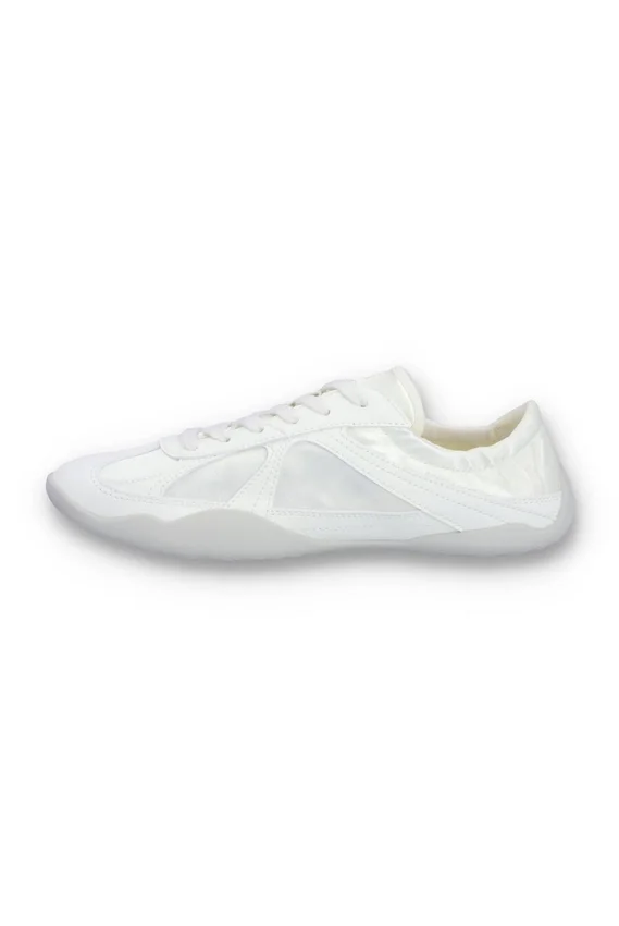 Beige Glio Performance Trainers