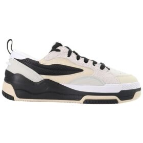 Canestro Sneakers “Cream White Black”
