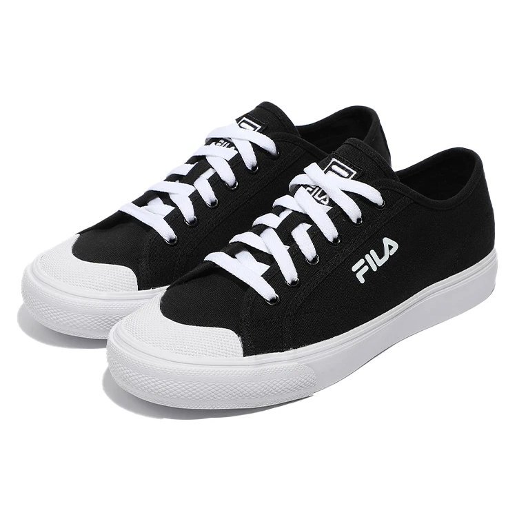 Classic Kicks B V2 Low Top Board Shoes Black/White