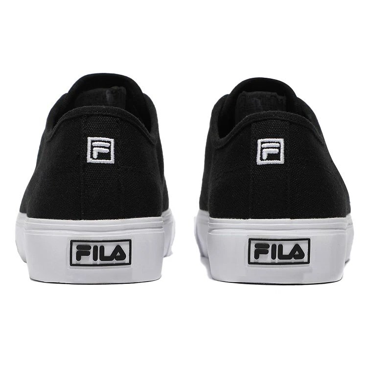 Classic Kicks B V2 Low Top Board Shoes Black/White