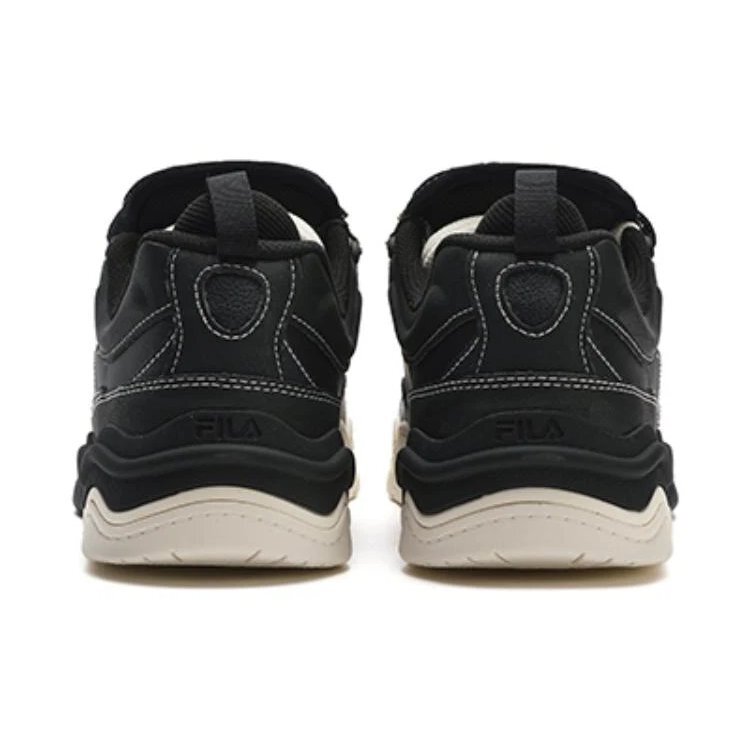 Classic Kicks Versatile Comfort "Black"
