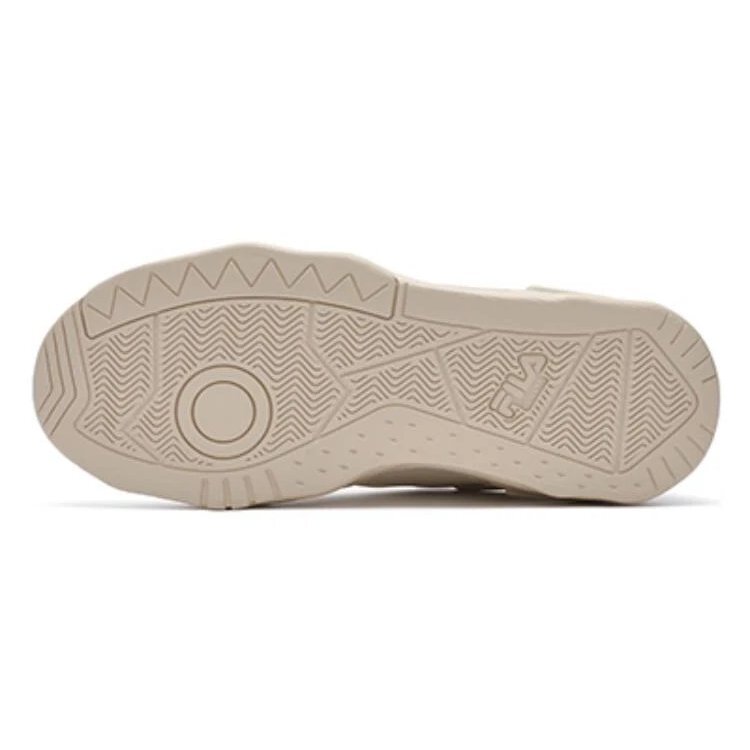 Classic Kicks Versatile Comfort "White"