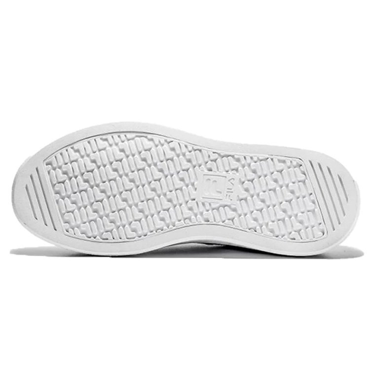 Court Plumpy Low Top Board Shoes White/Black
