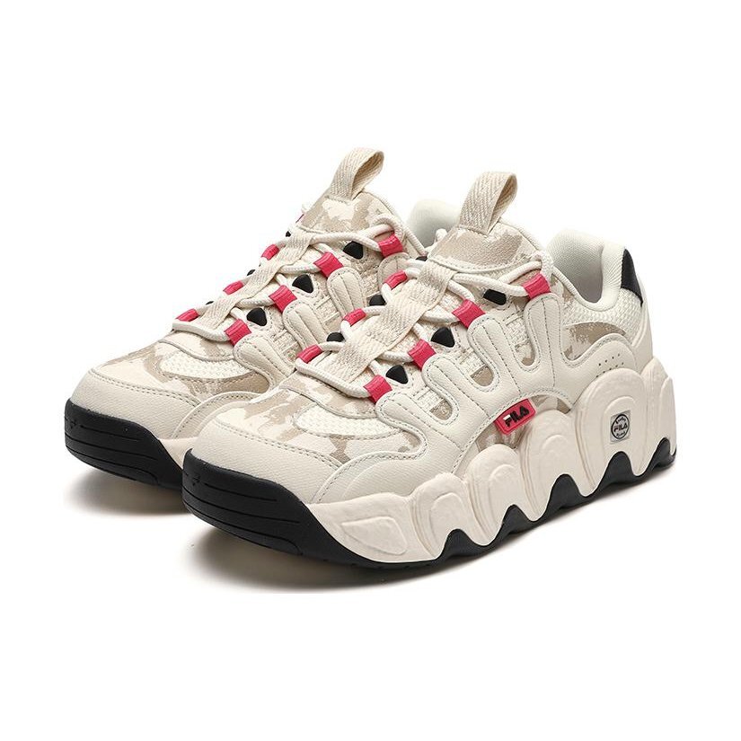 Croissant Etudes Sneakers "White"