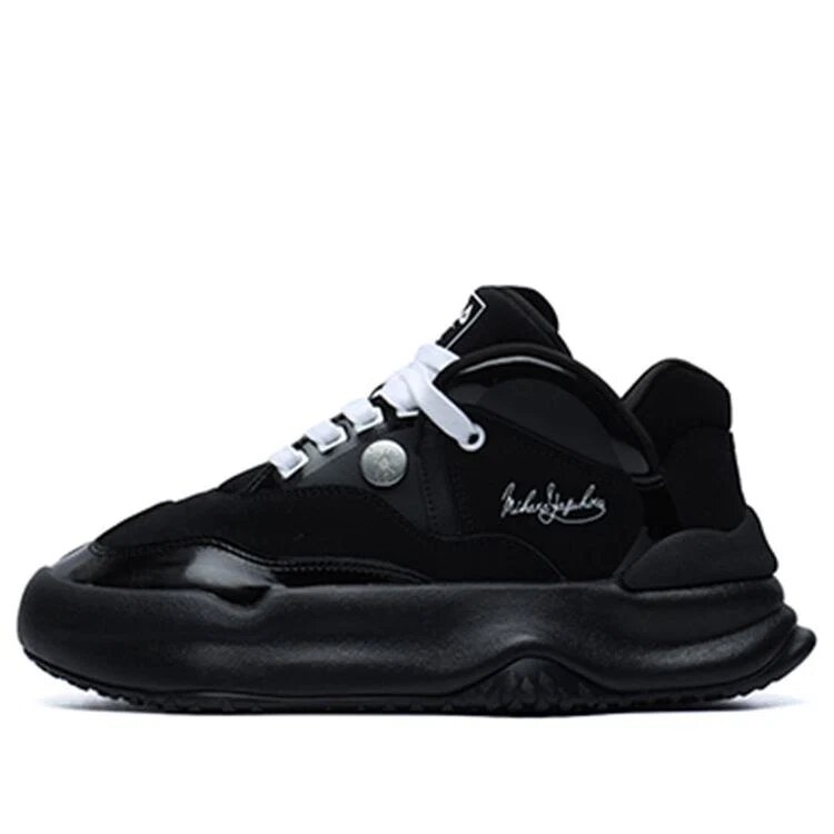 Fashion Sneakers Low-Top Running Shoes Black