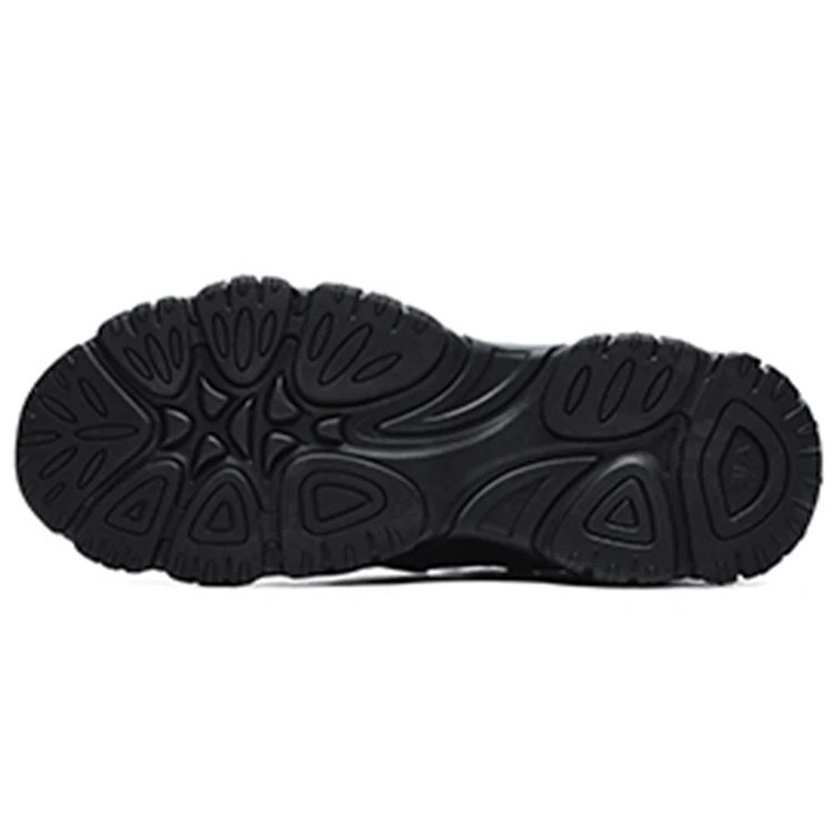 Fluid 4 Sneakers "Black"