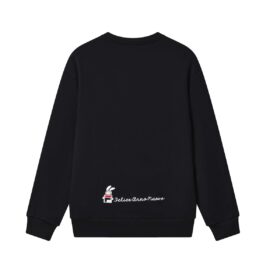 Graphic Print Pullover “Black”