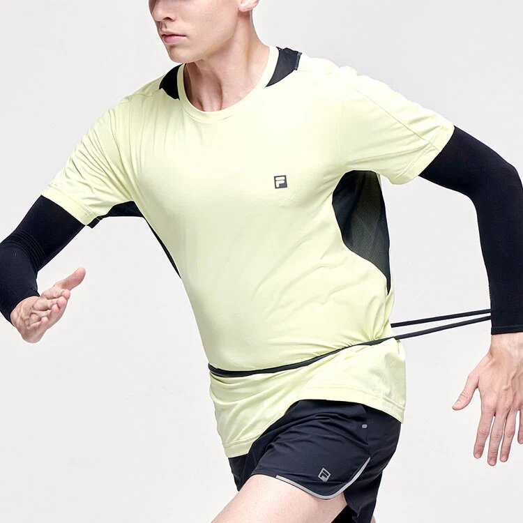 Logo Letter Printing Round Collar Male Yellow