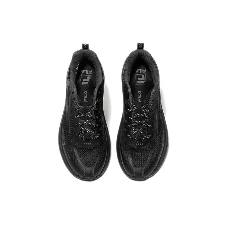 Low Cut Black
