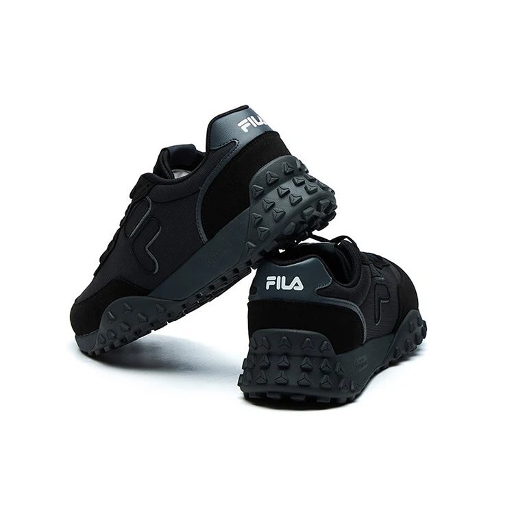 Pacer Low-Top Running Shoes Black