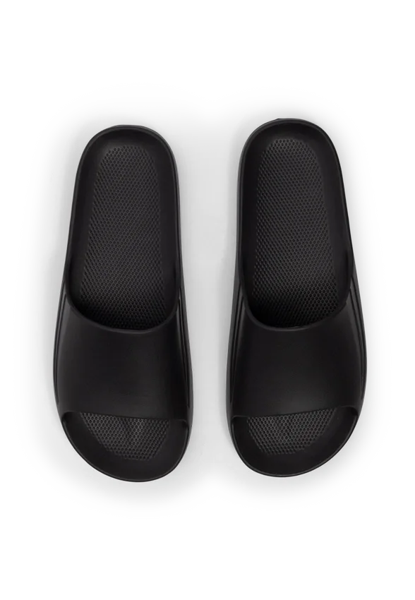 Phantom Off-Court Mens Sliders