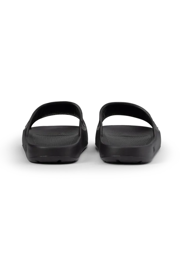 Phantom Off-Court Women's Sliders