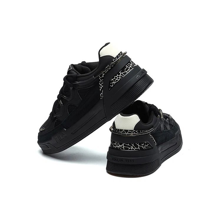 Salto Low-Top Shoes "Black"