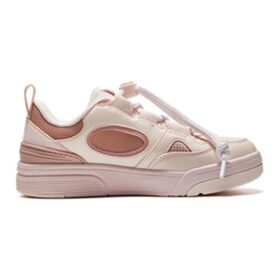 Trackpad Skate Shoes “Pink”