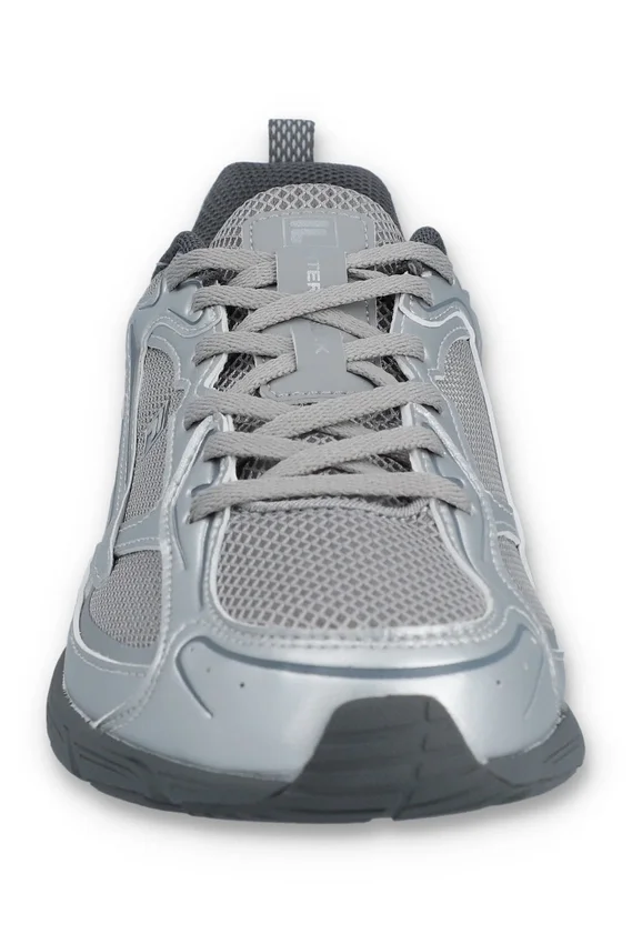 Unisex Silver Interun Sleek Trainer